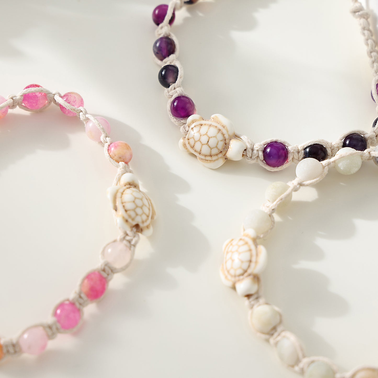 1 pc Bohemian Macramé Bracelet with Assorted Stone Beads & White Turtle Charm for Women & Girls - Summer Beach Jewelry & Gift (Adjustable Knot Design)