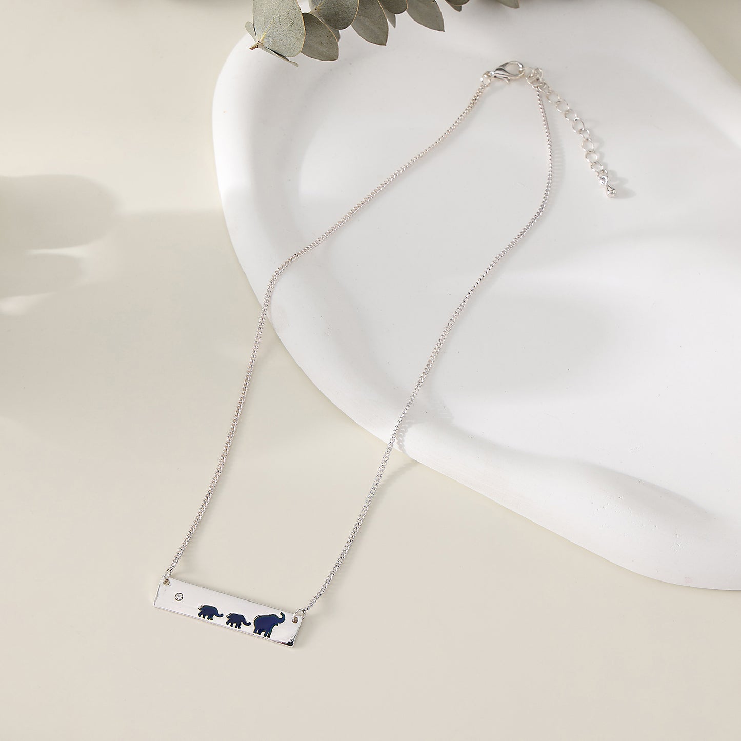 1 Piece Minimalist Silver Elephant Family Pendant Necklace for Women & Moms - Mother's Day Gift & Everyday Jewelry (Blue Enamel Design with Crystal Accent)