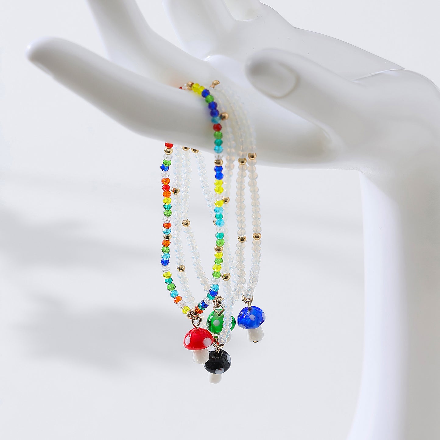 Vibrant Elastic Beaded Bracelet with Colorful Glass Mushroom Charms - Trendy and Versatile Accessory for Women and Girls