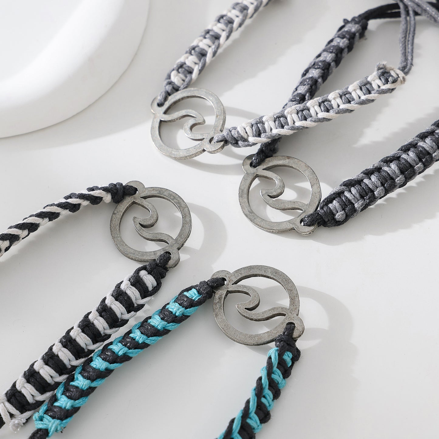 Boho - Chic Pewter Wave Macrame Bracelet: Hand-Woven Ocean-Inspired Jewelry for Men and Women