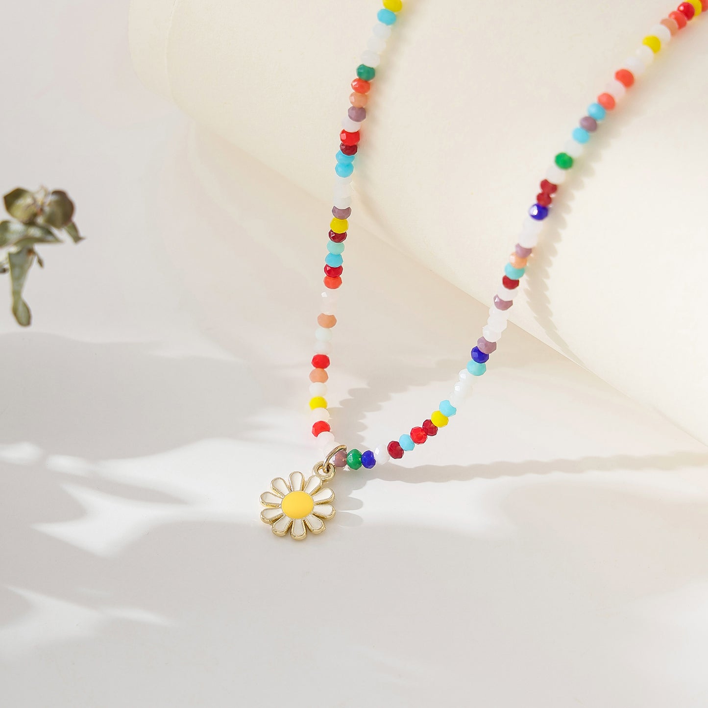Charming Daisy - Adorned Multicolor Bead Necklace for Women