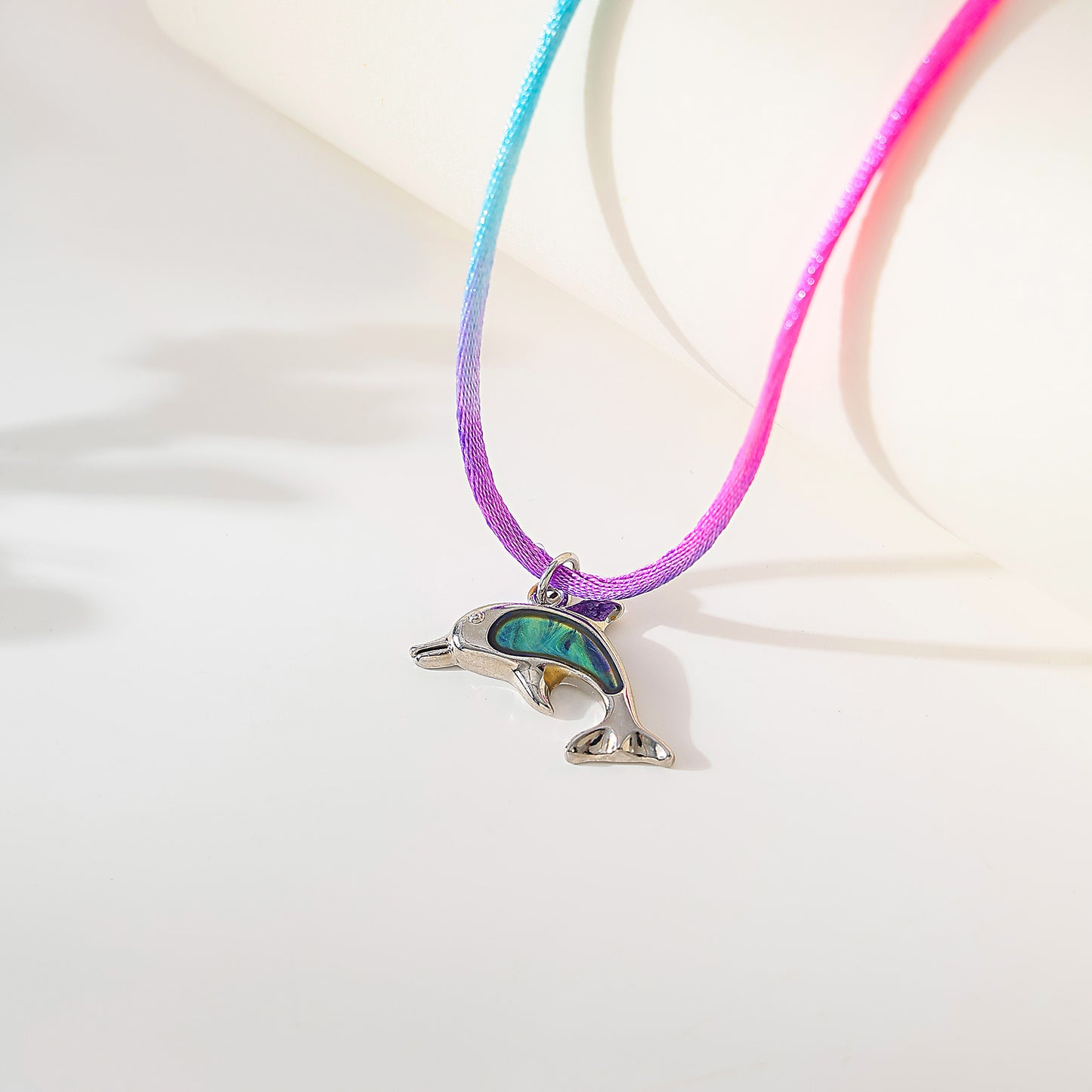 Mood Dolphin Necklace