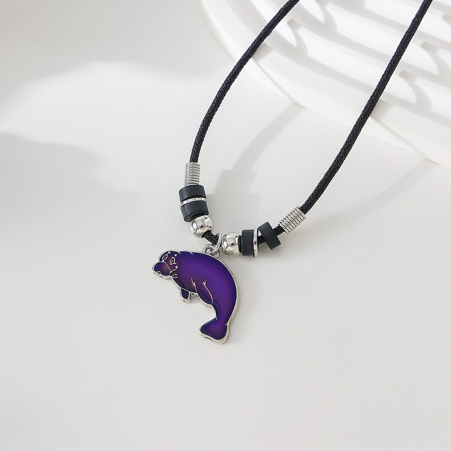 otter mood necklace