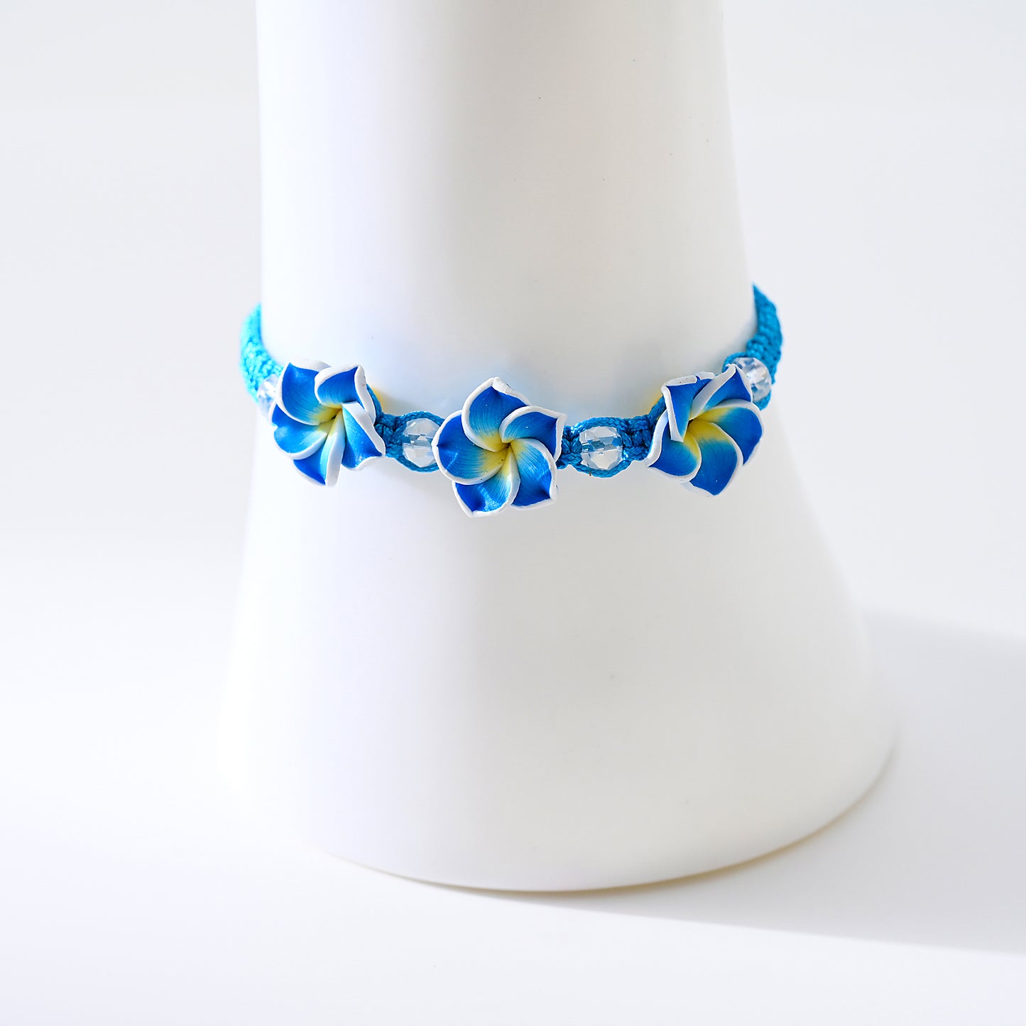 Tropical Hawaiian Flower Woven Bracelets - Vibrant Adjustable Handmade Jewelry for Women, Summer Beach Accessories