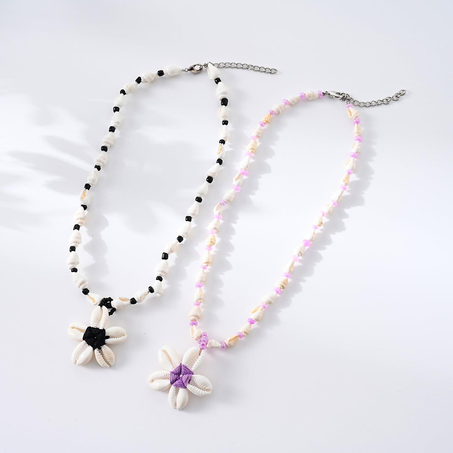 1pc Elegant Women's Cowrie Shell Necklace with Floral Design - Mother's Day/Beach Vacation Accessory