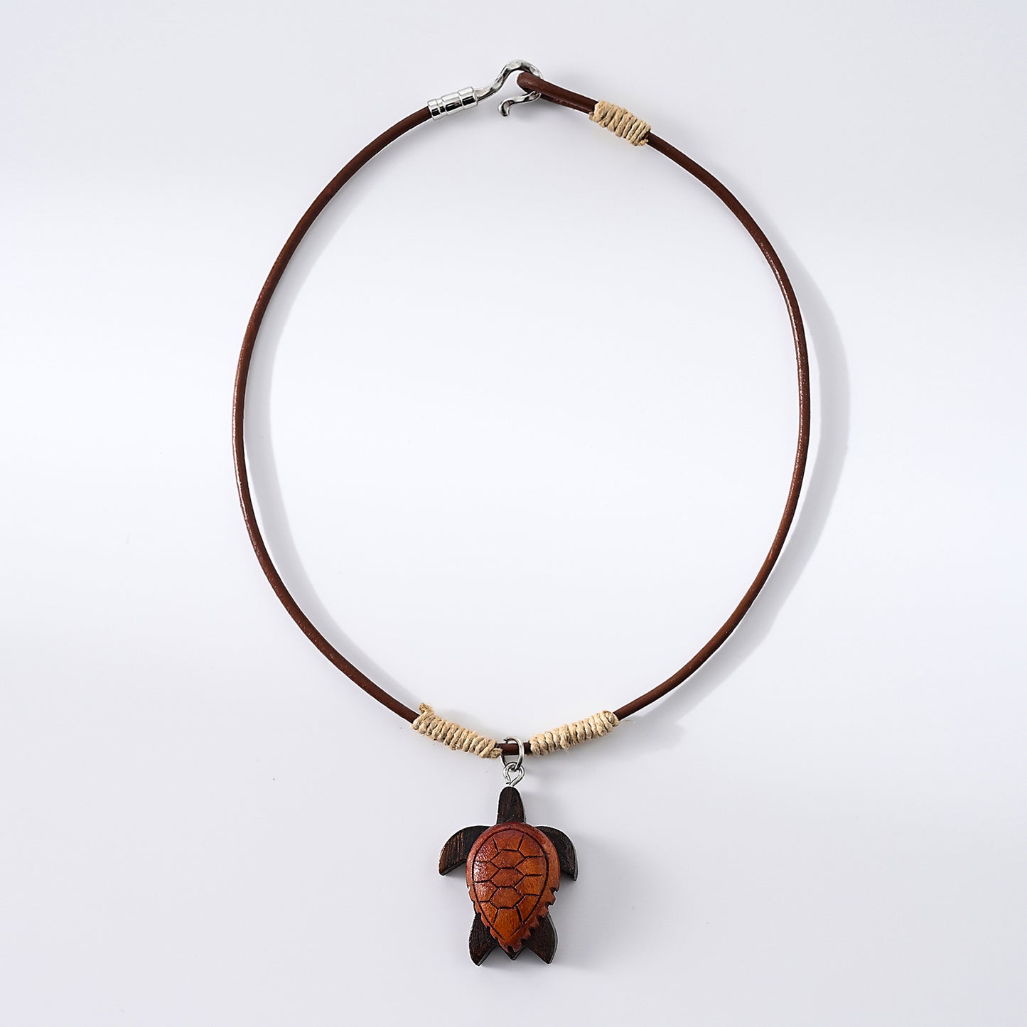 1pc Rustic Boho Necklace, Wood Turtle Pendant & Leather Cord, Woven Jute Accents, Unisex Summer Vacation/Beach Party/Casual Gift
