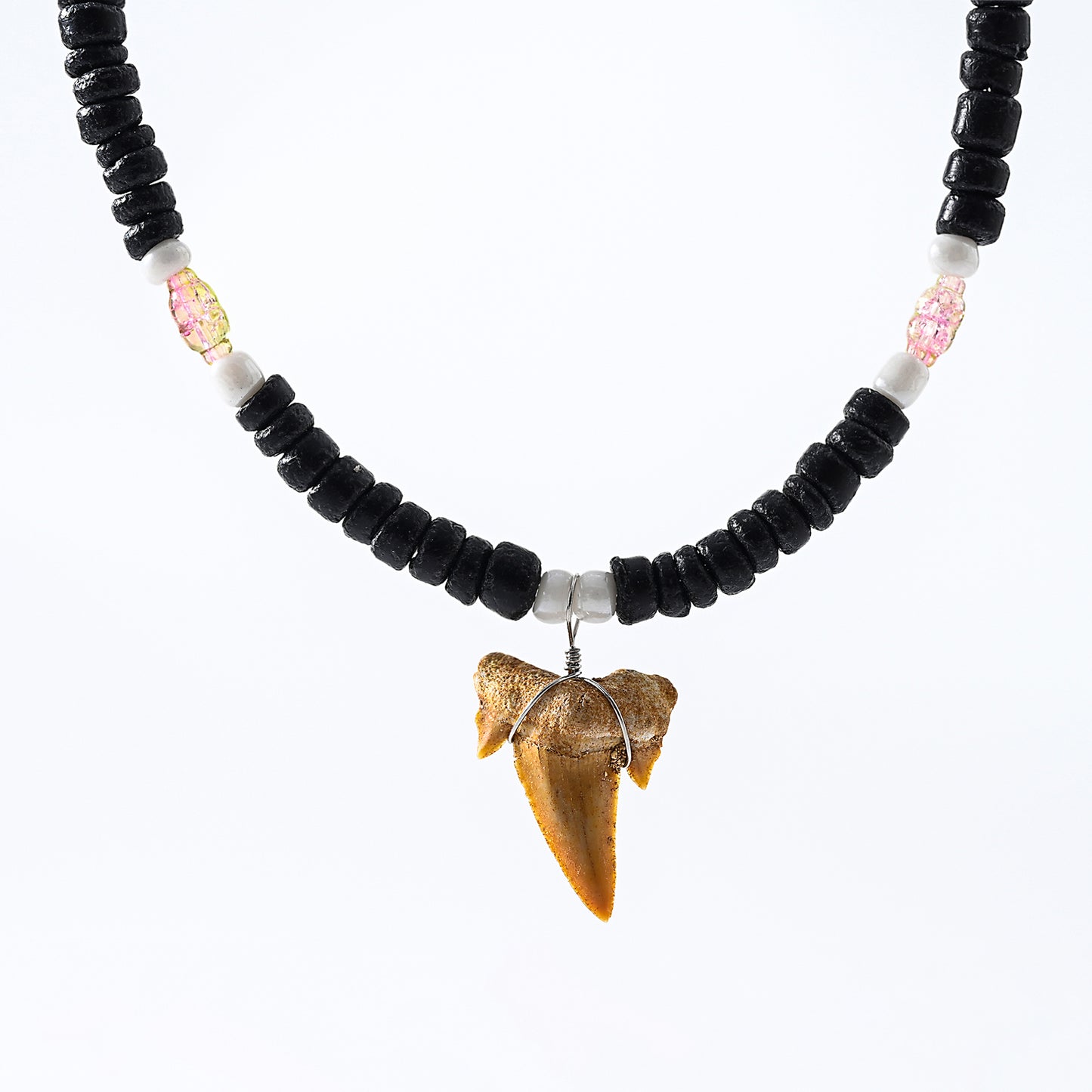1pc Boho Beach Necklace, Shark Tooth & Iridescent Beads (Black/Brown/Blue/Cream), Colorful Accents, Unisex Summer Vacation/Beach Party/Layering Gift