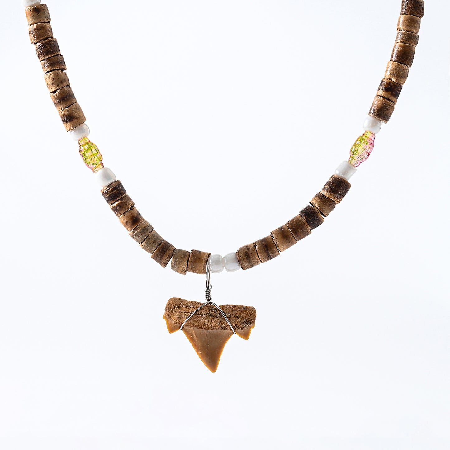 1pc Boho Beach Necklace, Shark Tooth & Iridescent Beads (Black/Brown/Blue/Cream), Colorful Accents, Unisex Summer Vacation/Beach Party/Layering Gift