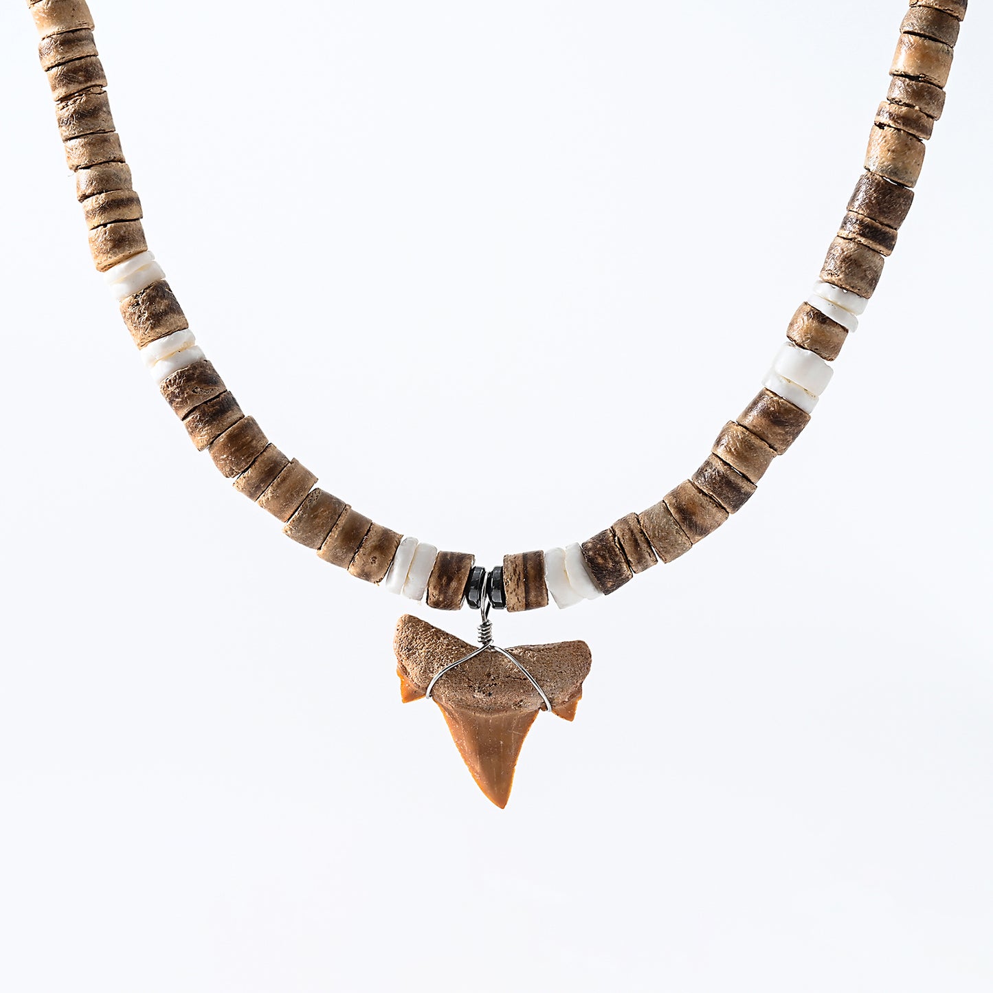 1 pc Bohemian Style Coconut Shell Necklace with Shark Tooth Pendant for Men - Beach - Party Jewelry