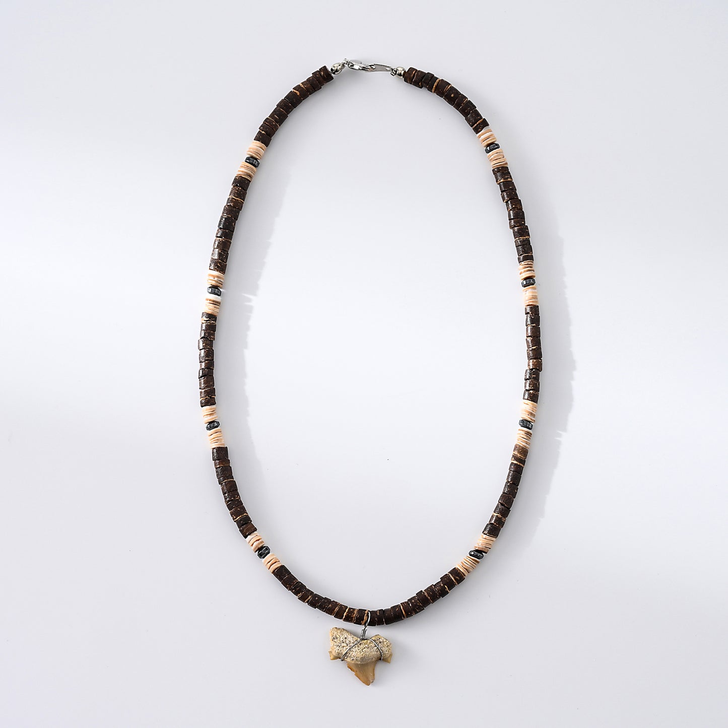 1pc Boho Beach Necklace, Brown Coconut Shell Beads & Shark Tooth, Silver-Accented Carved Beads, Unisex Summer Vacation/Beach Party/Casual Gift