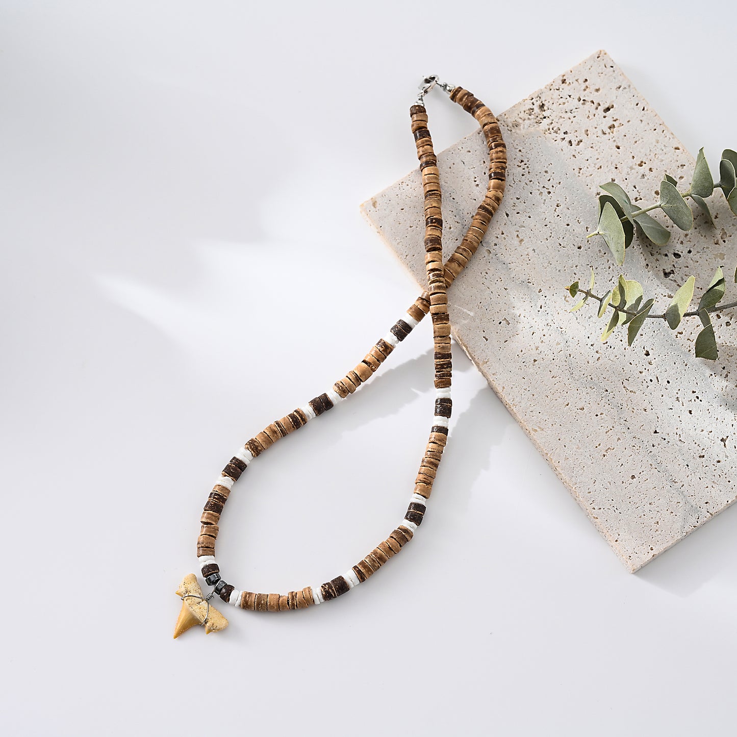 1pc Men's Coastal Beach Necklace, Natural Fossil Style with Shark Tooth Pendant, Wooden Bead & Coconut Accent Chain, Ideal for Summer Vacation/Beach Party Gift