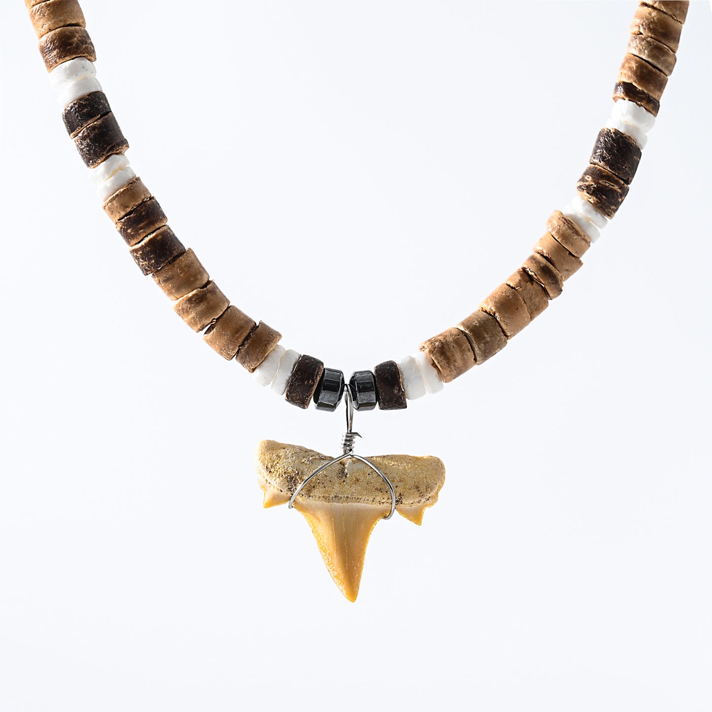 1pc Men's Coastal Beach Necklace, Natural Fossil Style with Shark Tooth Pendant, Wooden Bead & Coconut Accent Chain, Ideal for Summer Vacation/Beach Party Gift
