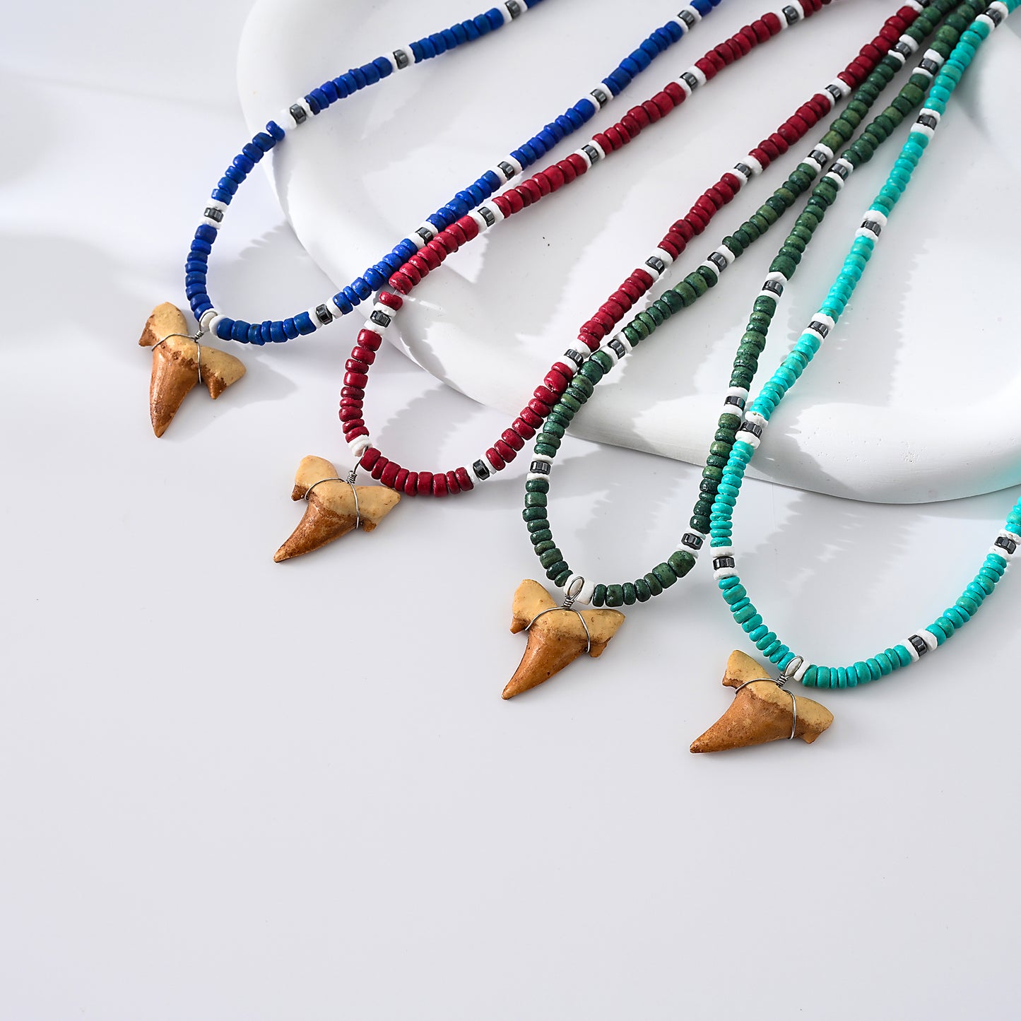 1pc Boho Beach Necklace, Faux Shark Tooth & Colorful Beads (Blue/Red/Green/Turquoise), Silver Accents, Unisex Summer Vacation/Pool Party/Festival Accessory