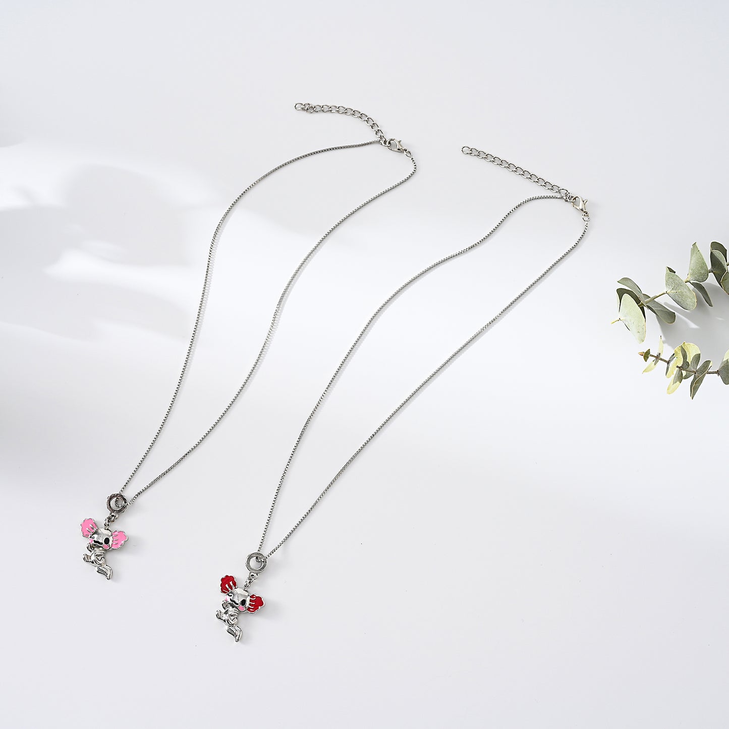 1pc Kawaii Boho Necklace Silver Axolotl Pendants with Pink&Red Ears and Crystal Accents, Square/Box Chains, Women's Everyday Wear/Date Night/Casual Gift