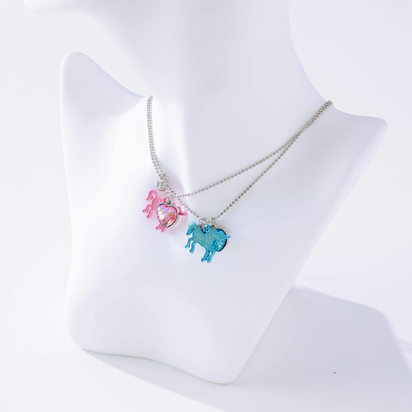 Glitter Unicorn Best Friend Necklace Set - Holographic Glitter & Heart Charms, Iridescent Unicorn Pendants on Silver Chain, Matching Jewelry for Teens, Kids & Best Friends