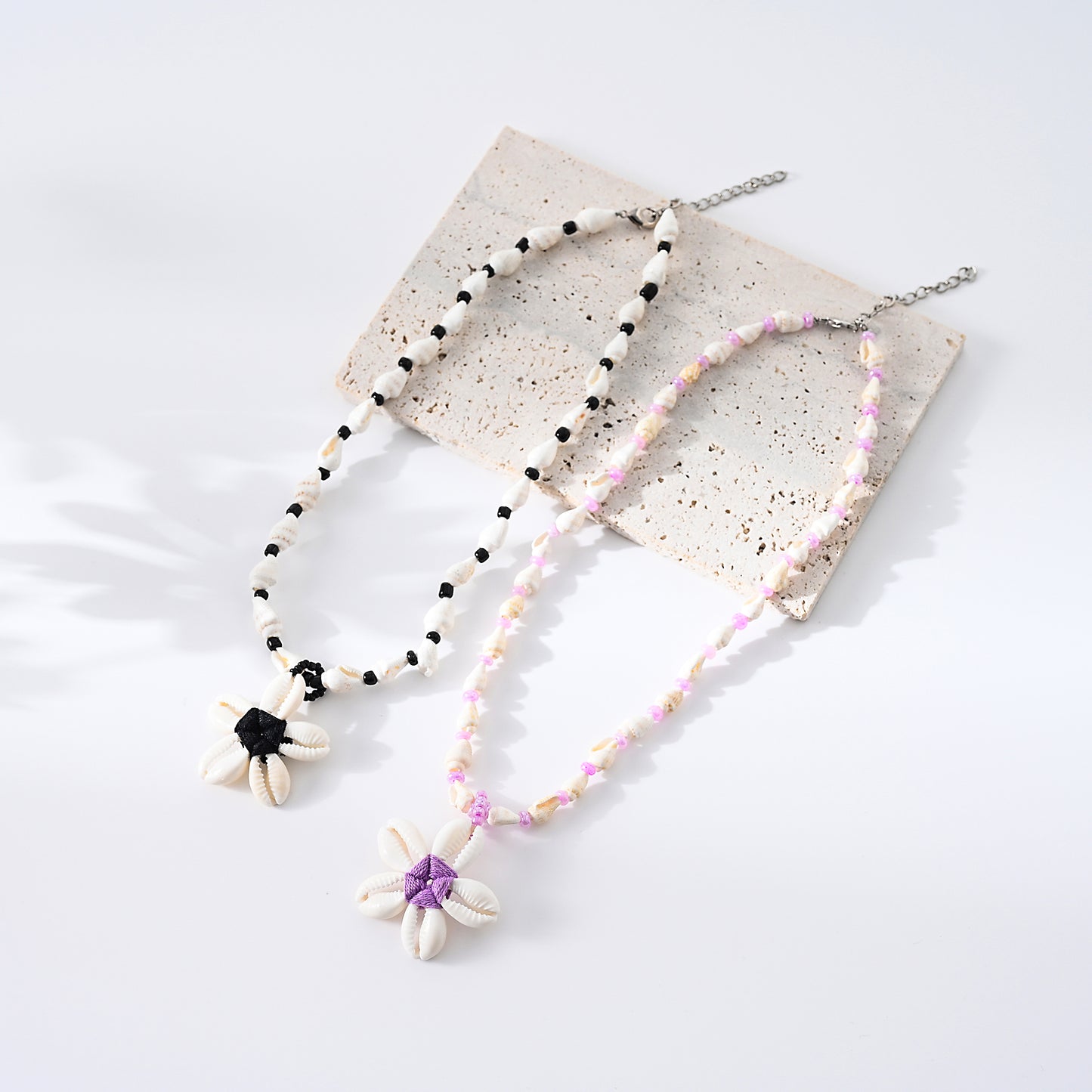 1pc Elegant Women's Cowrie Shell Necklace with Floral Design - Mother's Day/Beach Vacation Accessory