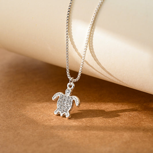 1pc Minimalist Style Silver Turtle Necklace, Crystal - Encrusted Pendant & Box Chain, Adjustable Clasp, Women's Everyday Wear/Date Night/Formal Gift
